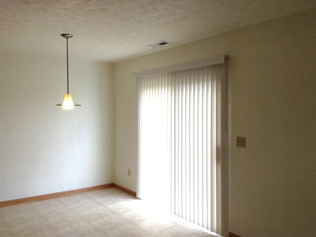 Building Photo - 7474 Heaton Cir