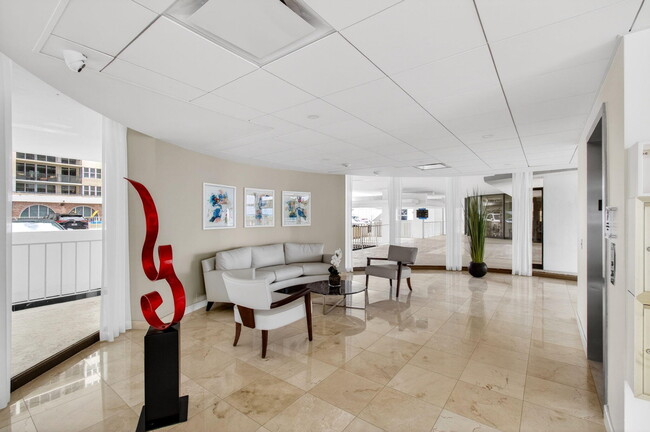 Foto del edificio - 1200 S Ocean Blvd