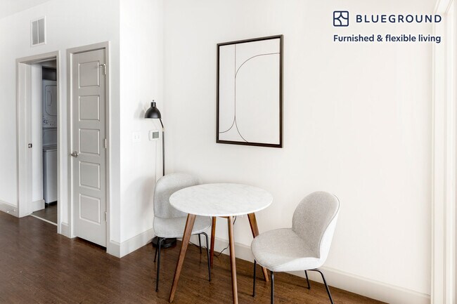 Foto del edificio - 1801 Chestnut Pl