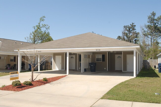 Building Photo - 929 Greystone Dr