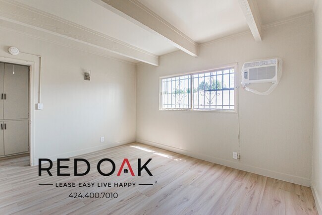Foto del edificio - 7521 S Crenshaw Blvd