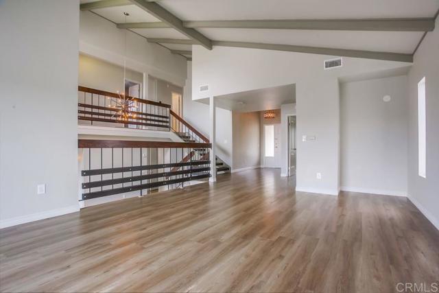 Building Photo - 2635 San Clemente Terrace