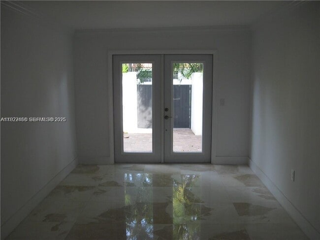 Foto del edificio - 310 SW 34th Ave