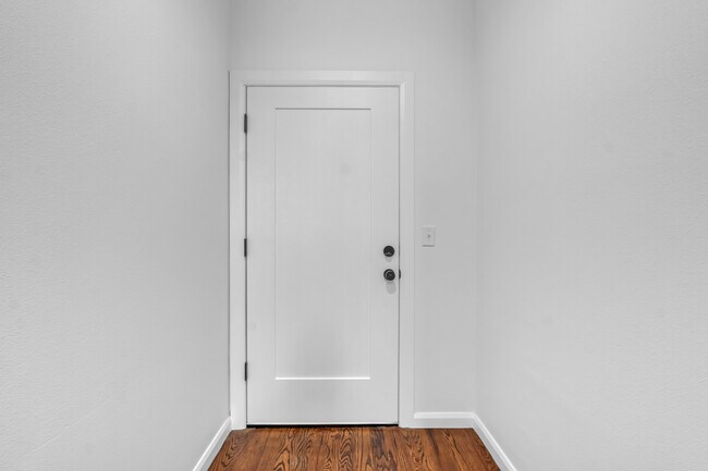 Foto del edificio - 5501 E 15th St
