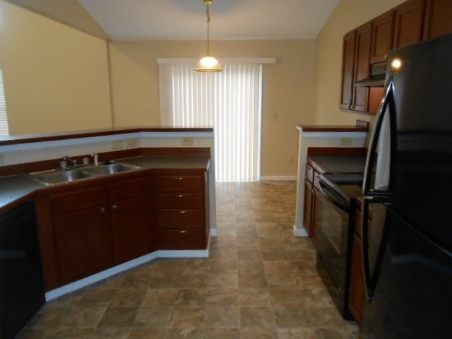 Building Photo - 1713 Convair Dr