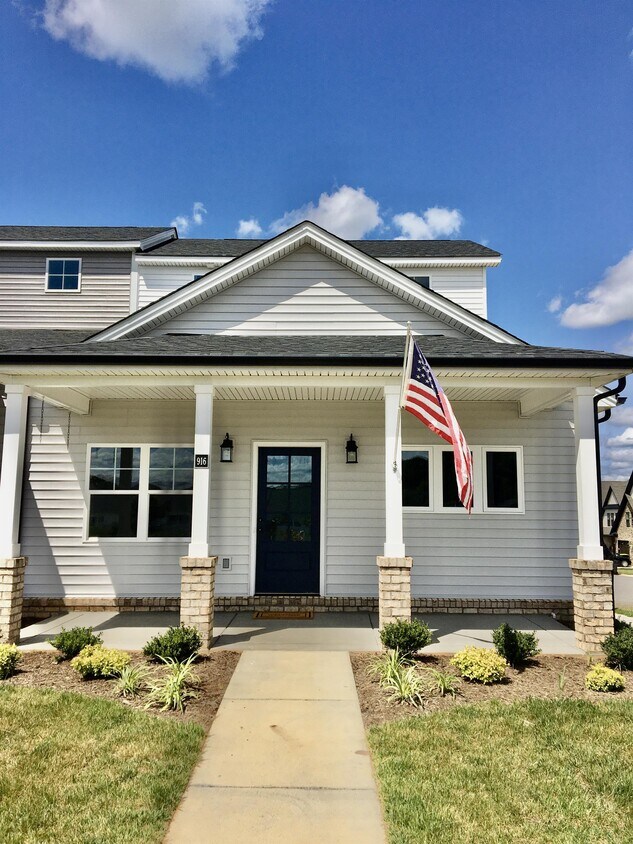 916 Brewington Dr, Forest, VA 24551 Townhome Rentals in Forest VA