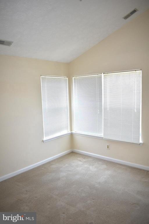 Building Photo - 104 Bayland Dr