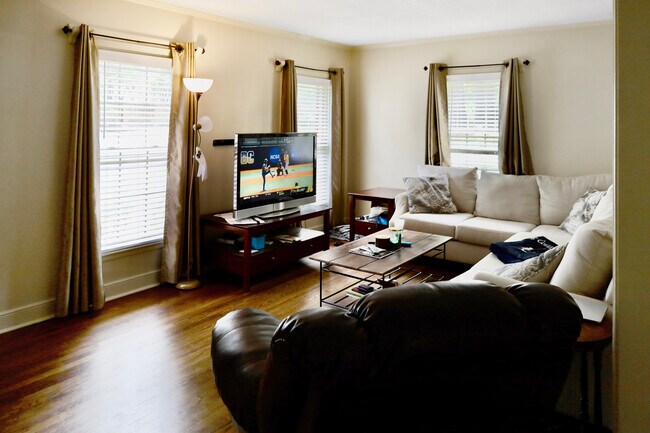 Foto del edificio - 3594 Walnut Grove Rd