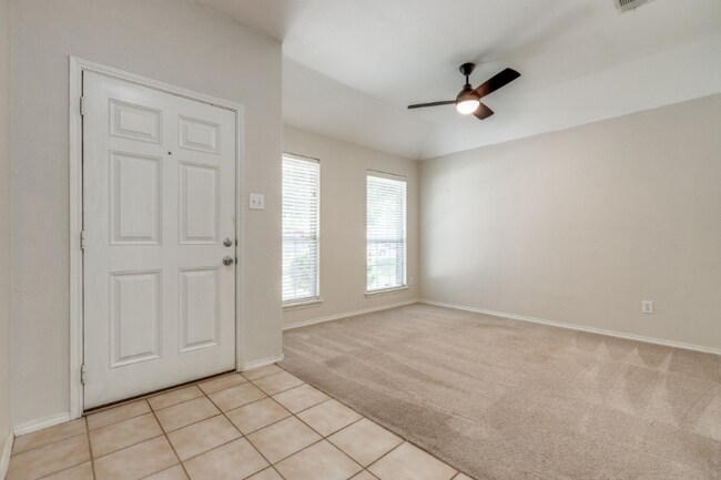 Building Photo - 11923 Stephenville Dr