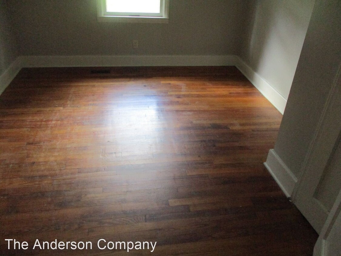 Building Photo - 3 br, 1 bath House - 3003 Dove Ave.