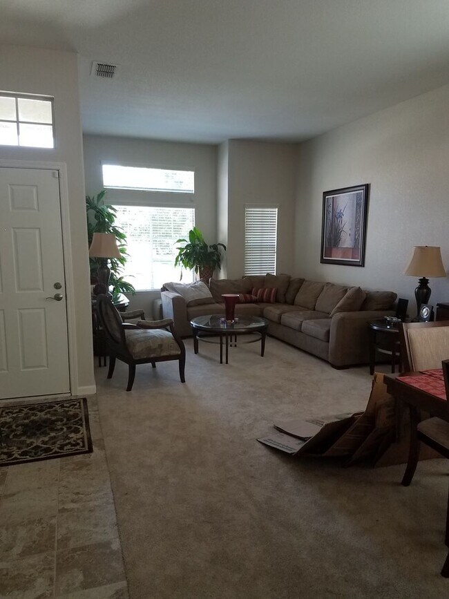 Building Photo - 396 Eagle Ln