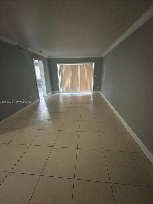 Foto del edificio - 15201 SW 80th St