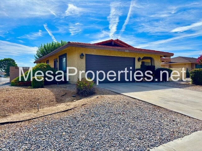Building Photo - 13185 Rolling Ridge Dr