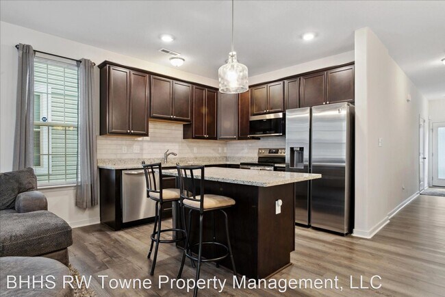 Foto del edificio - 2 br, 2.5 bath House - 1414 Waltham Lane