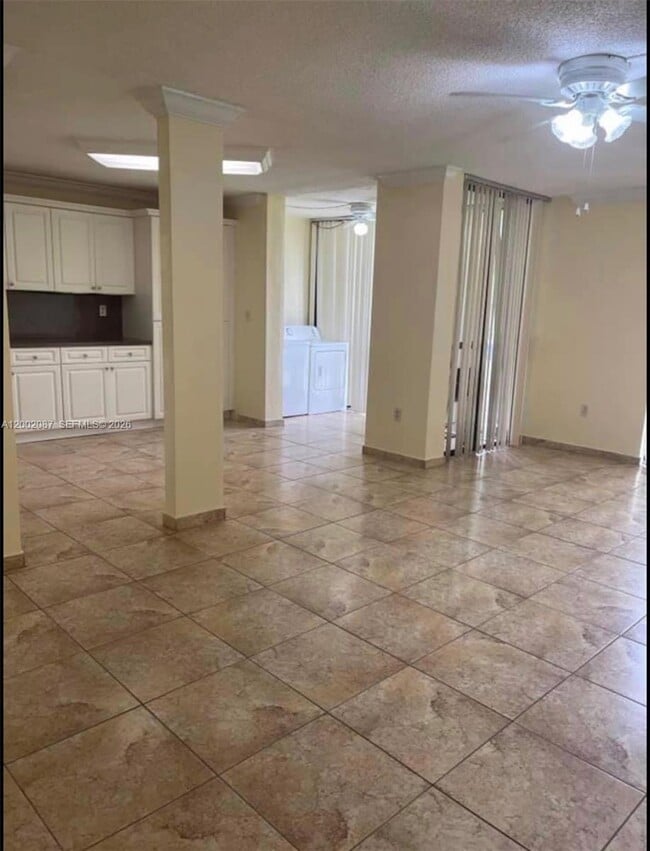 Foto del edificio - 6795 SW 132nd Ave