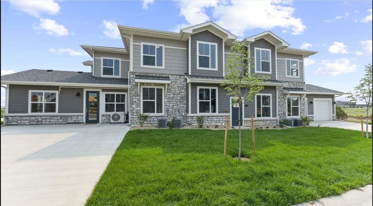 4153 N Park Dr Unit 203, Loveland, CO 80538 Condo for Rent in