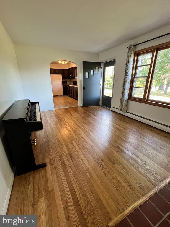 Building Photo - 1551 Deer Park Rd