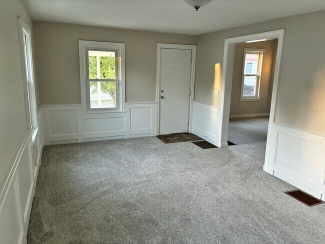 Foto del edificio - 928 Baxter St SE