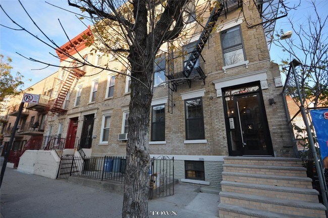 Building Photo - 2331 Bedford Ave