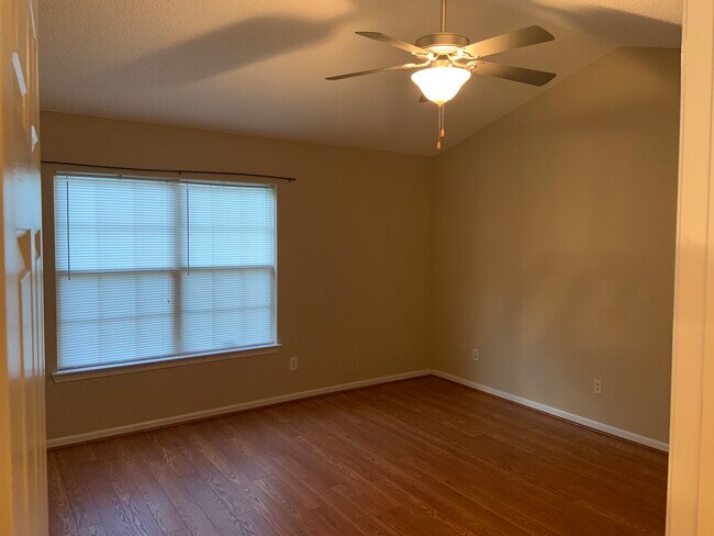 Building Photo - 149 Wincay Rd