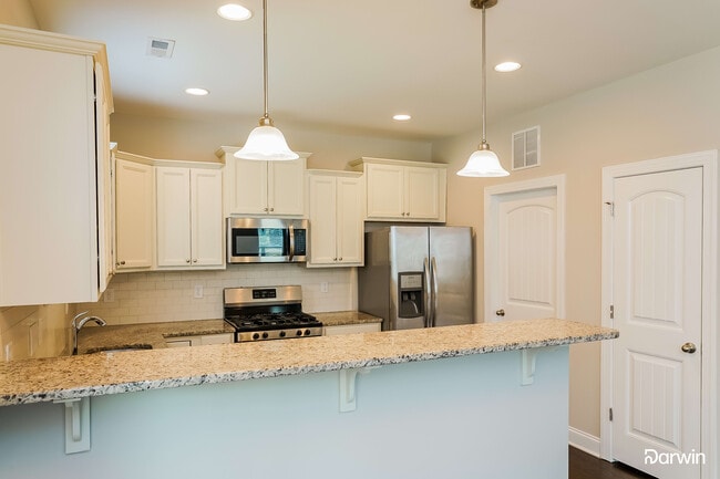 Building Photo - 50 Herringbone Dr