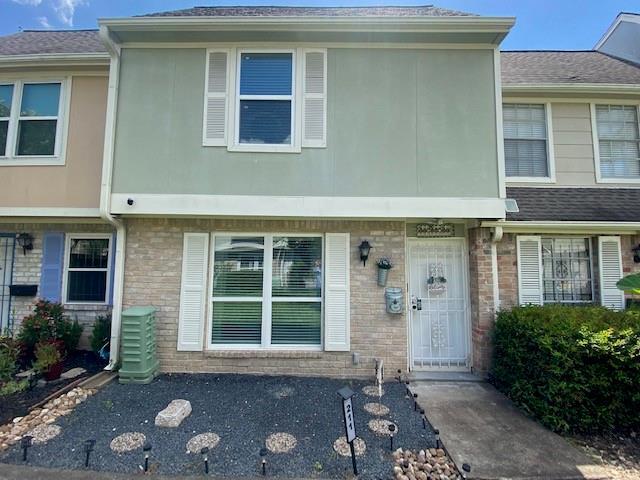 Foto principal - 8102 Amelia Rd