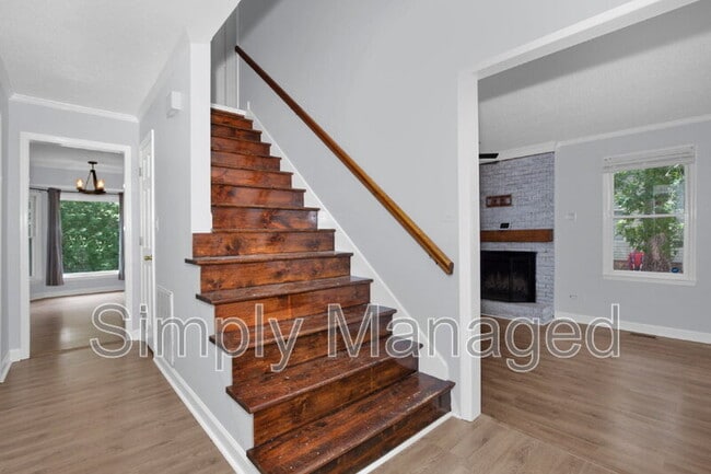 Building Photo - 7709 Scottsdale Dr