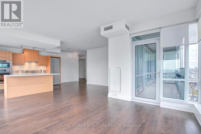 Photo du bâtiment - 80 John St