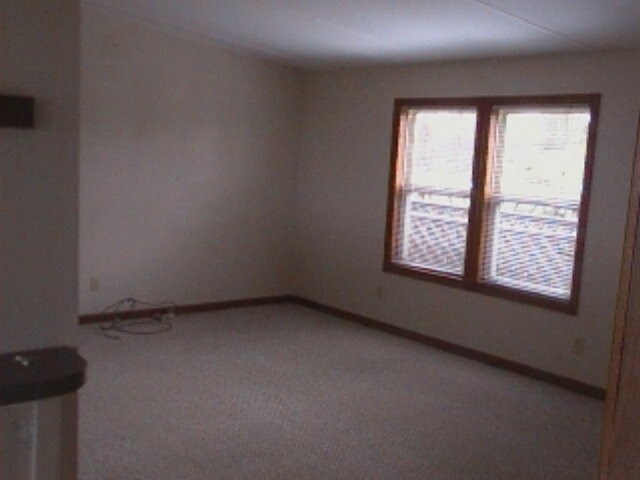 Building Photo - 109 Dolphin Ct