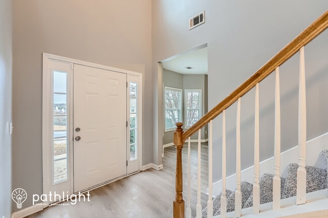Building Photo - 293 Holbrook Dr, Dallas, GA, 30132