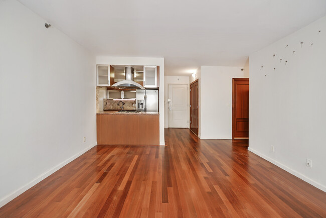 Foto del edificio - 1180 Brighton Beach Ave