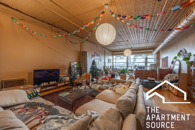 Foto del edificio - 2416 W North Ave