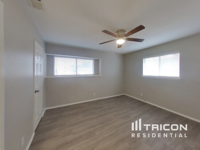 Foto del edificio - 622 Brooks Ave