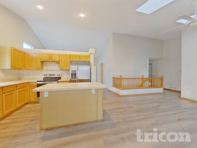 Building Photo - 18298 E Baltic Pl