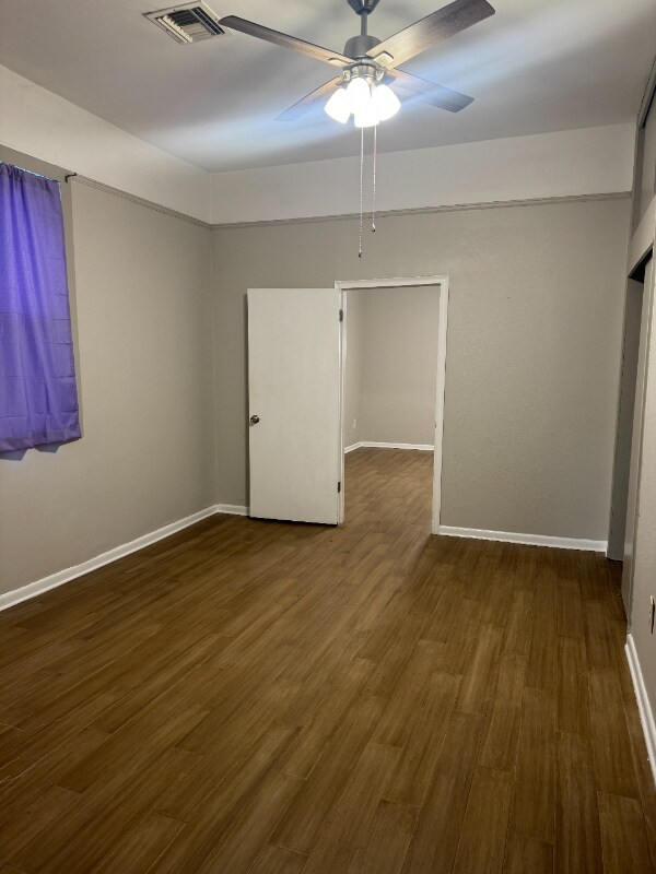 Foto del edificio - 1656 Pleasure St