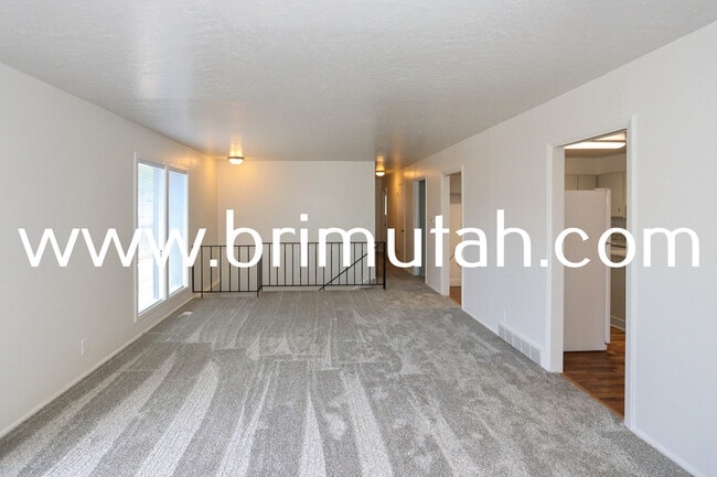 Foto del edificio - 3669 S 2245 E