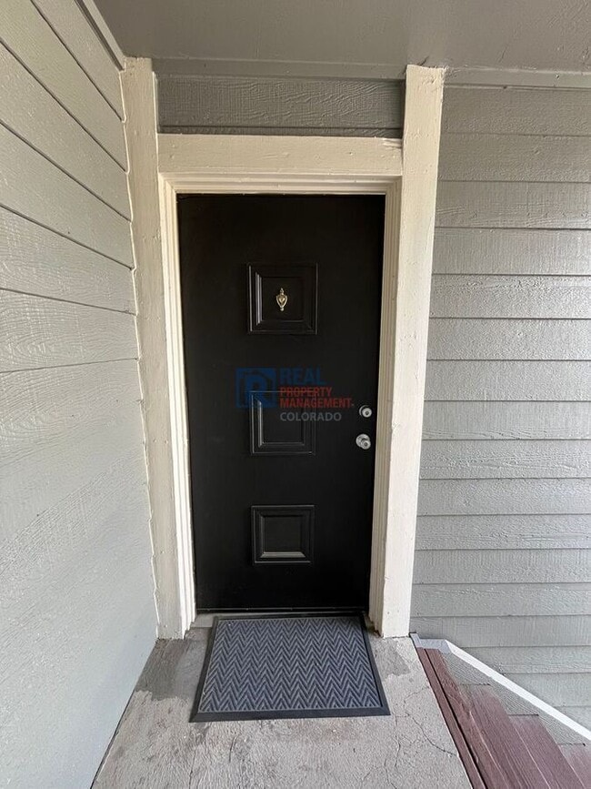 Photo - 4400 S Quebec St Apartment