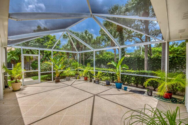 Foto del edificio - 4101 Water Oak Ct