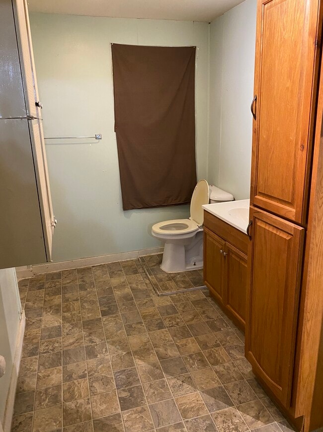 Bathroom - 26 S Main St