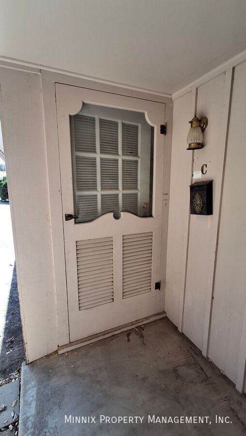 Foto del edificio - 4222 SW 2nd Ave