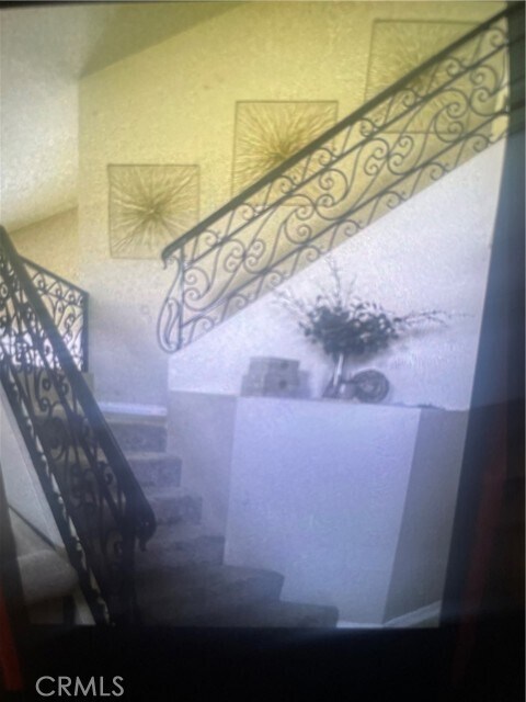 Foto del edificio - 824 Beal Ct