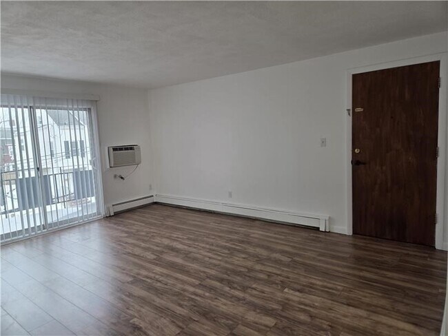 Foto del edificio - 172 Summer St