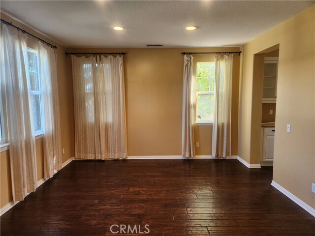 Building Photo - 35565 Stockton St