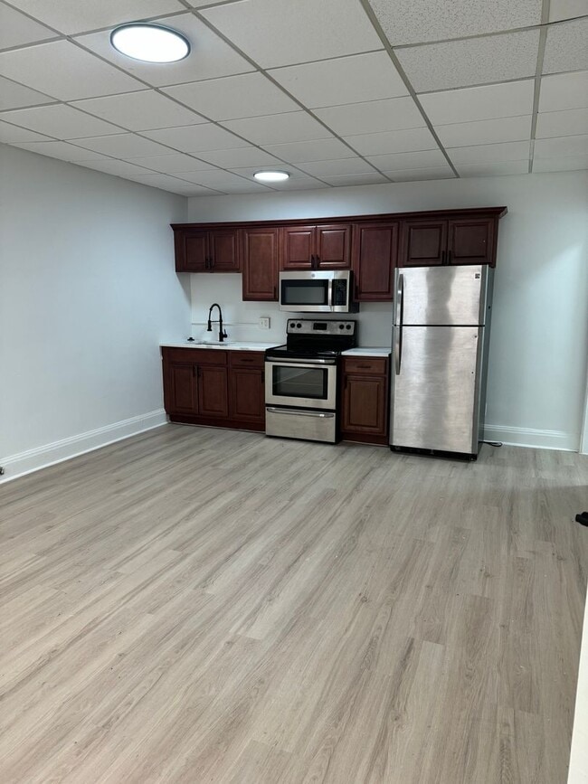 Interior Photo - 111 On East