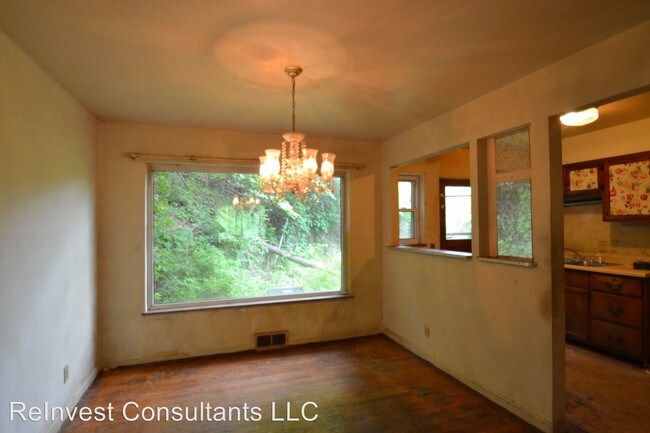 Building Photo - 3 br, 1 bath House - 1928 Brinkmeier Ave