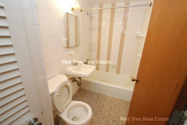 Foto del edificio - 78 S Huntington Ave