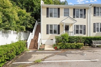 Building Photo - 2306 Stafford Ave