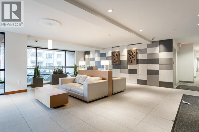 Photo du bâtiment - 5983 Gray Ave