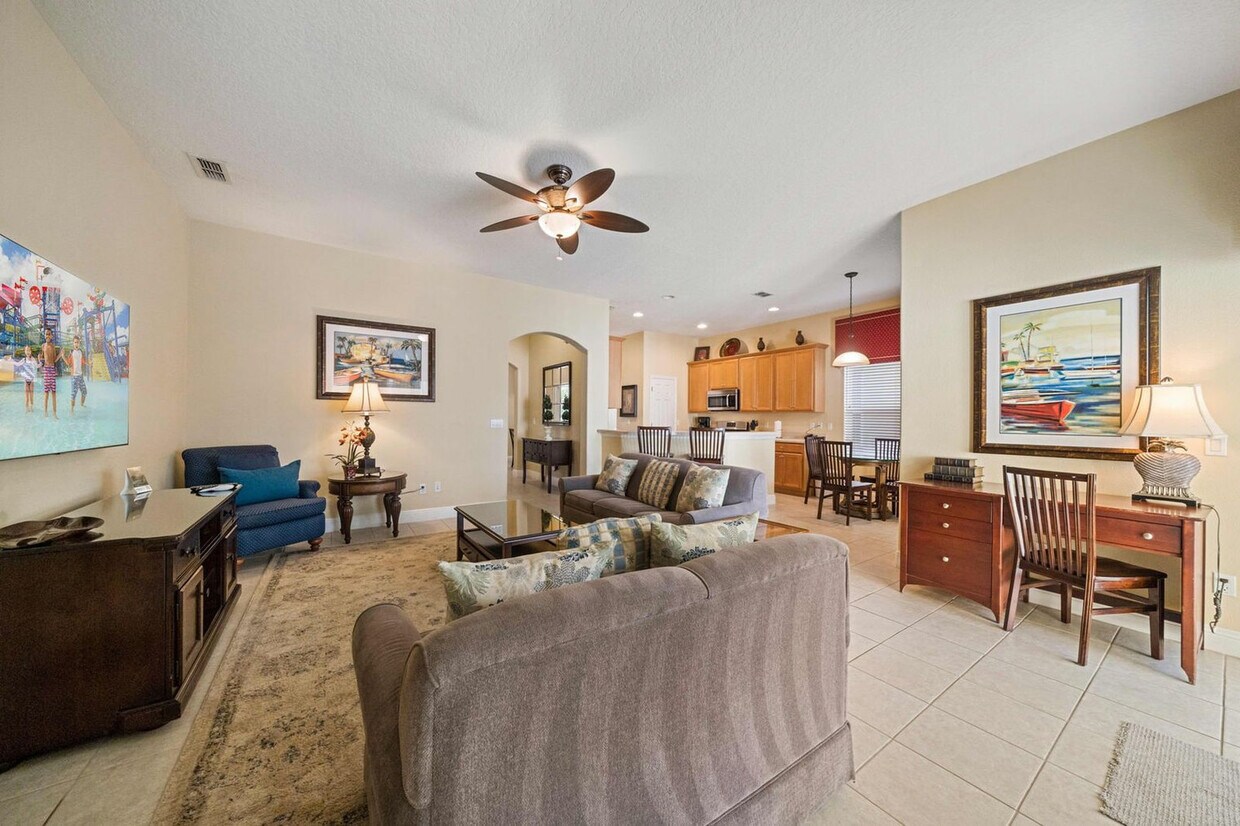 Foto principal - 7404 Soiree Way
