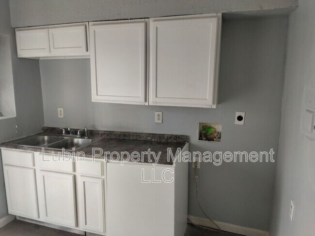 Foto del edificio - 1016 Peabody Ave